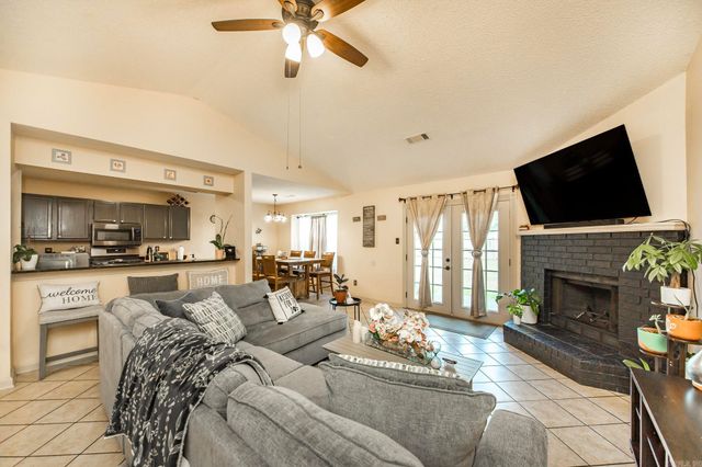 10 Fieldcrest Cv, Cabot, AR 72023