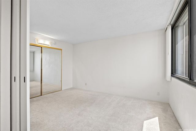 1255 Nuuanu Avenue E2506, Honolulu, HI 96817