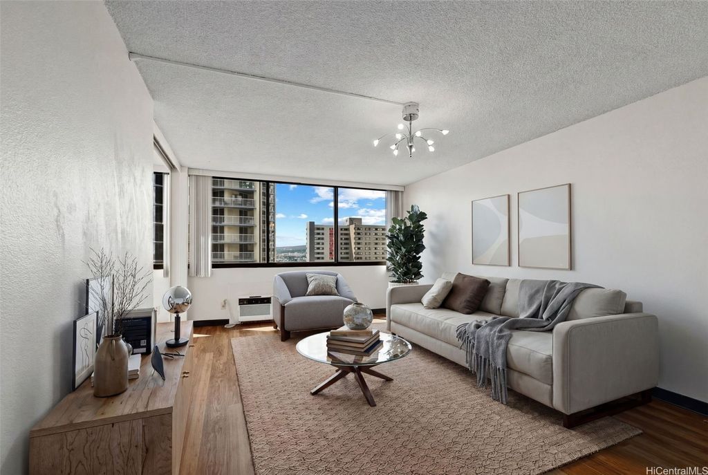 1255 Nuuanu Avenue E2506, Honolulu, HI 96817