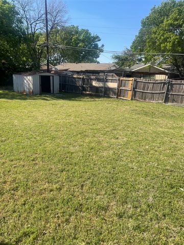 904 Spring Valley Plaza A, Richardson, TX 75080