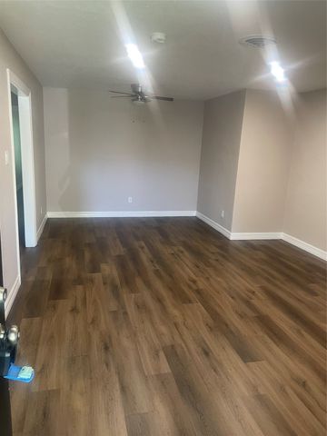 904 Spring Valley Plaza A, Richardson, TX 75080