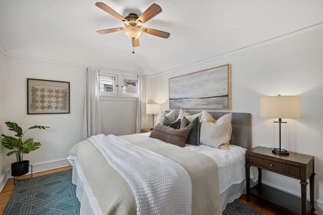 1512 E Olive STREET, Shorewood, WI 53211