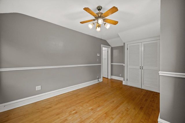 1512 E Olive STREET, Shorewood, WI 53211