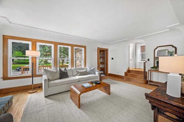 1512 E Olive STREET, Shorewood, WI 53211