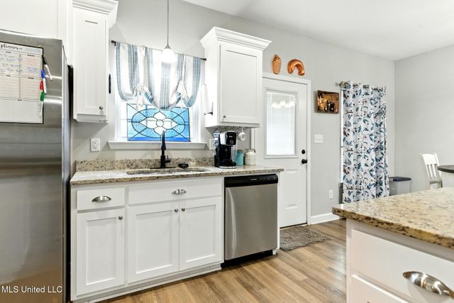 113 Albert Davis Road, Lucedale, MS 39452