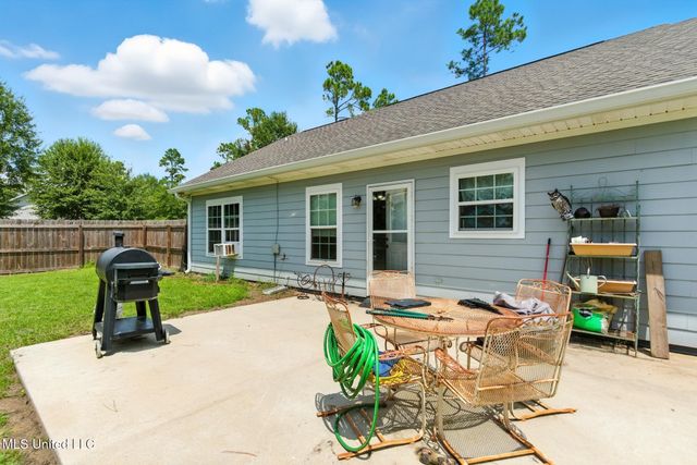 113 Albert Davis Road, Lucedale, MS 39452