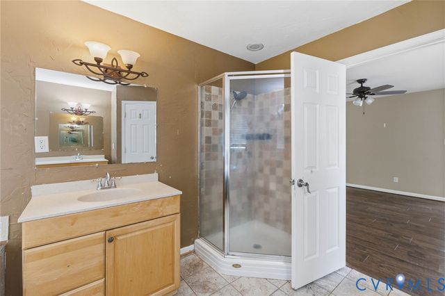 21801 Skinquarter Rd, Moseley, VA 23120