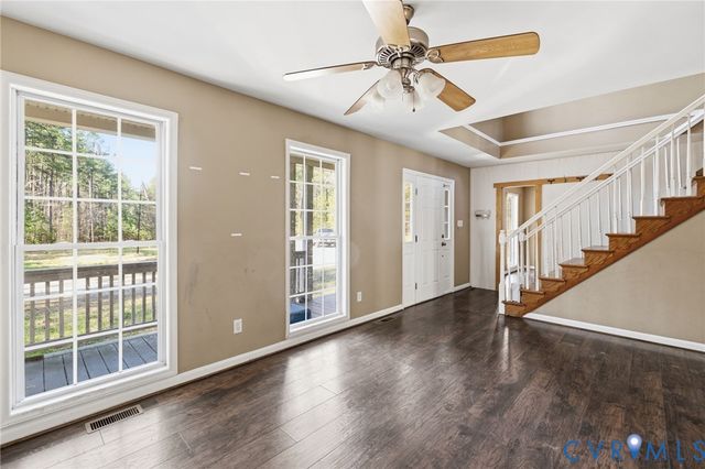 21801 Skinquarter Rd, Moseley, VA 23120