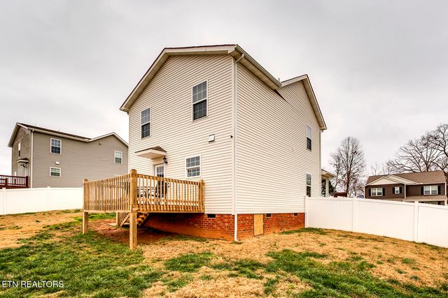 414 Kingsley Court, Maryville, TN 37804