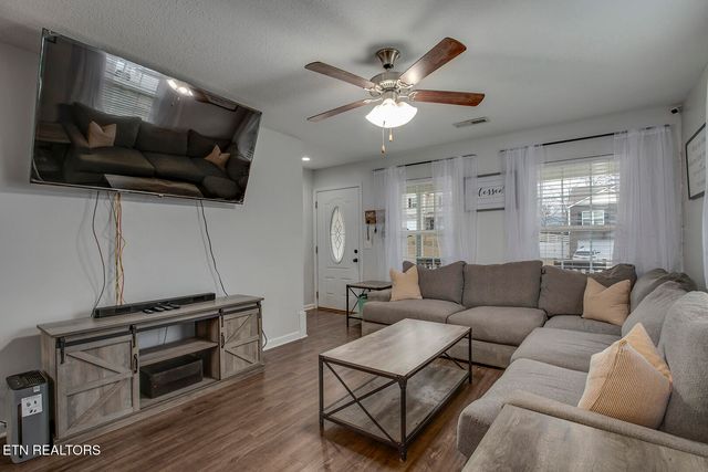 414 Kingsley Court, Maryville, TN 37804