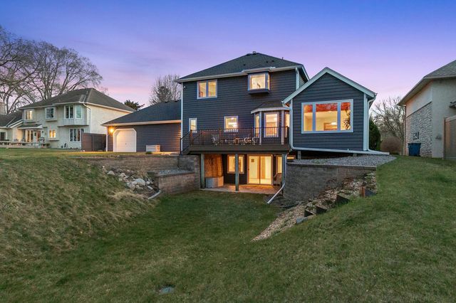 701 W River Parkway, Champlin, MN 55316