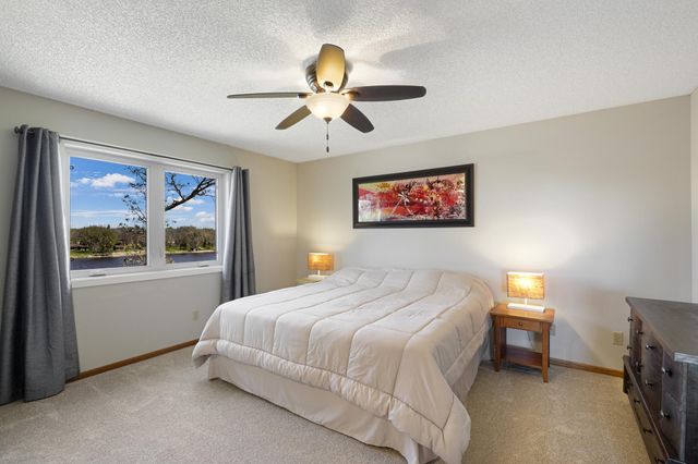 701 W River Parkway, Champlin, MN 55316