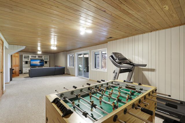 701 W River Parkway, Champlin, MN 55316