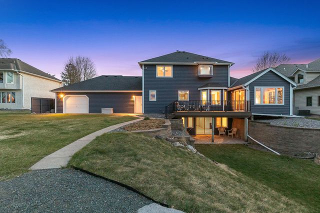 701 W River Parkway, Champlin, MN 55316