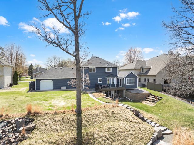 701 W River Parkway, Champlin, MN 55316