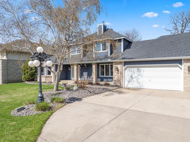 701 W River Parkway, Champlin, MN 55316