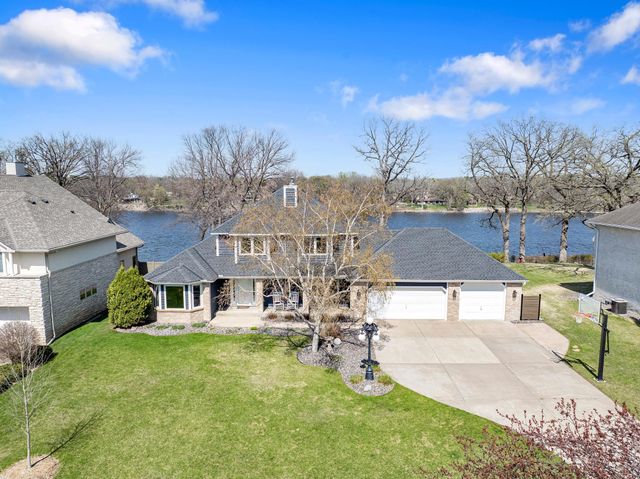 701 W River Parkway, Champlin, MN 55316