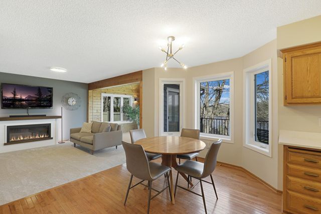 701 W River Parkway, Champlin, MN 55316