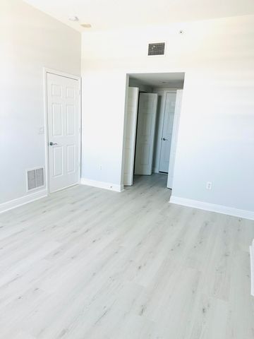 610 CLEMATIS Street 808, West Palm Beach, FL 33401