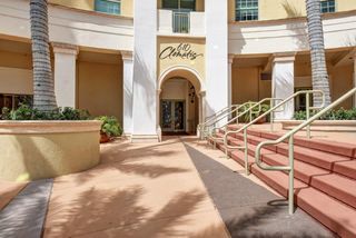 610 CLEMATIS Street 808, West Palm Beach, FL 33401