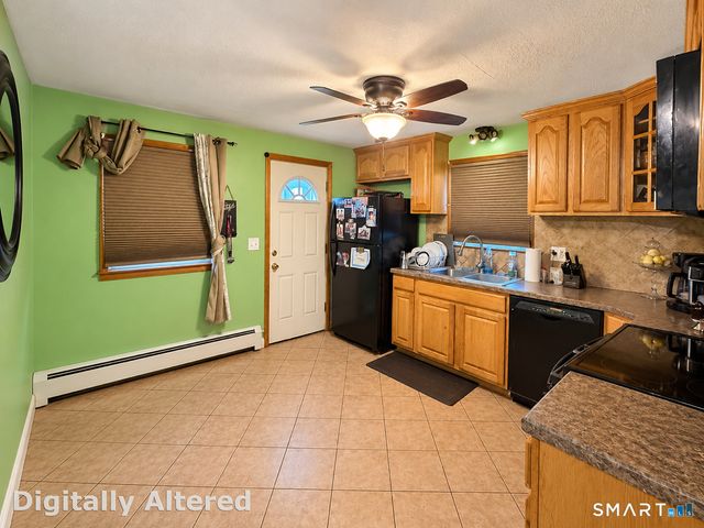17 Kenyon Place, East Hartford, CT 06108