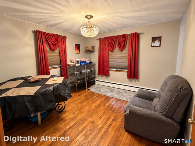 17 Kenyon Place, East Hartford, CT 06108