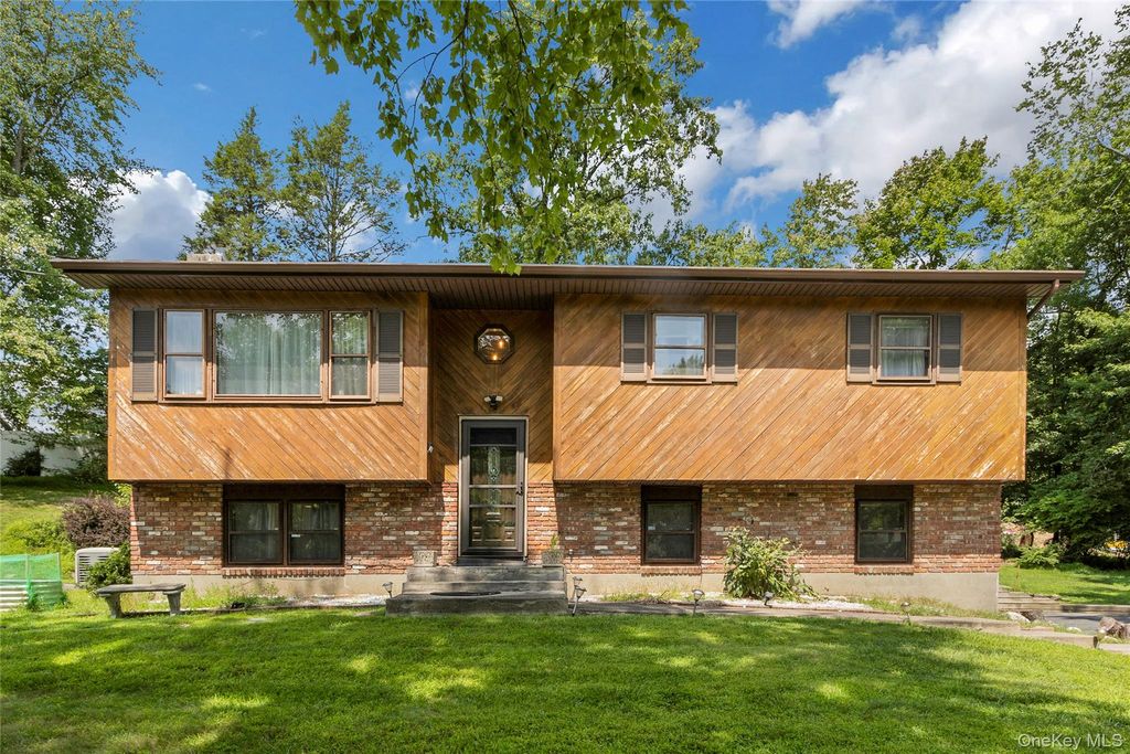 74 Heaton Road, Monroe, NY 10950 — exterior