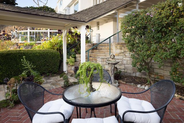 888 Del Monte Boulevard, Pacific Grove, CA 93950