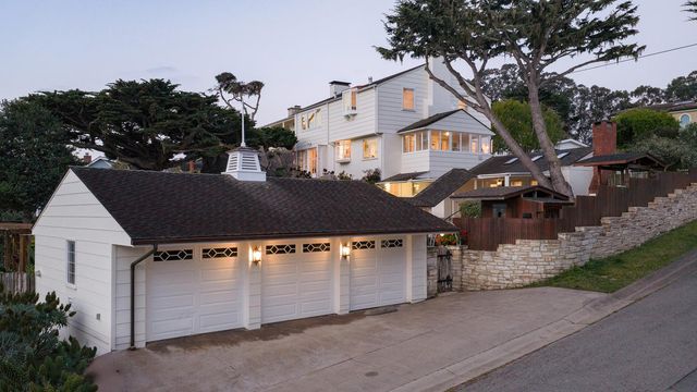 888 Del Monte Boulevard, Pacific Grove, CA 93950