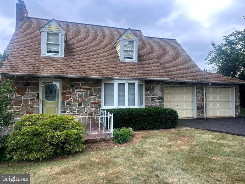 420 N SCOTT ST, York, PA 17404