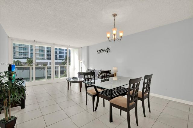 3505 S Ocean Dr 318, Hollywood, FL 33019