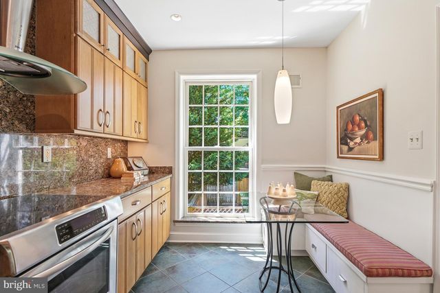 3808 KLINGLE PL NW, Washington, DC 20016