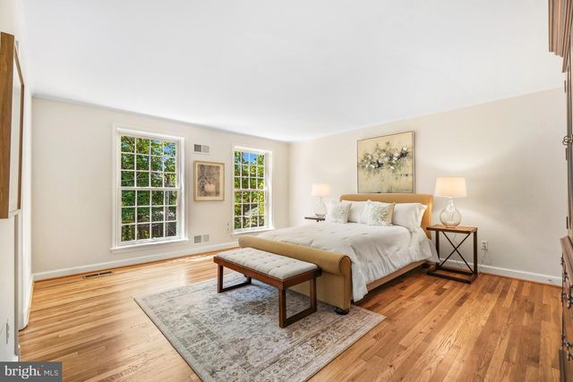3808 KLINGLE PL NW, Washington, DC 20016