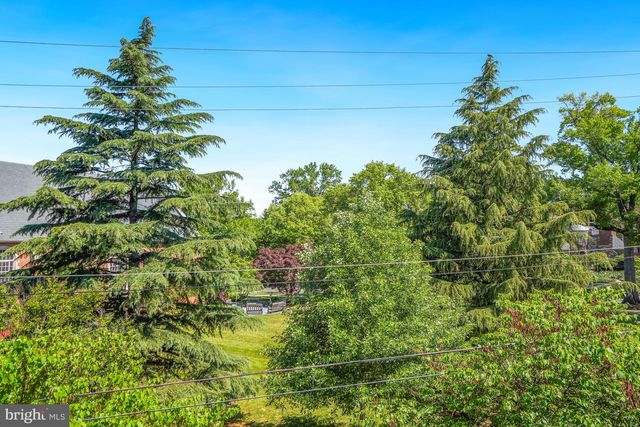 3808 KLINGLE PL NW, Washington, DC 20016