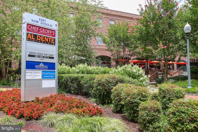 3808 KLINGLE PL NW, Washington, DC 20016