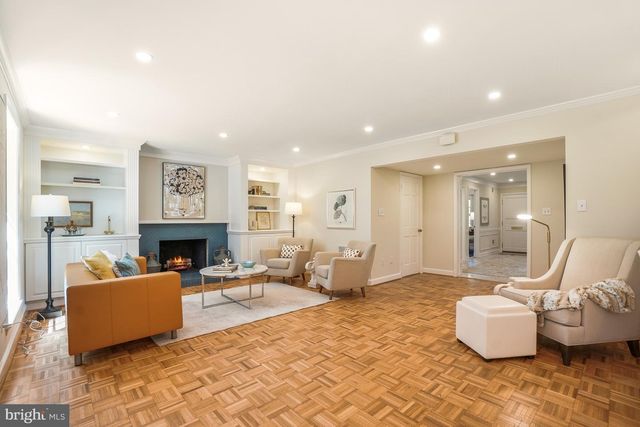 3808 KLINGLE PL NW, Washington, DC 20016