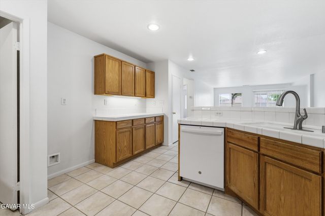 42144 Madison Court, Lancaster, CA 93536