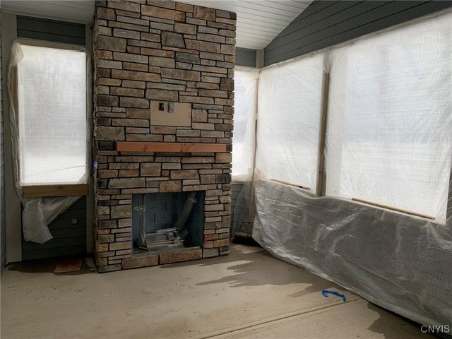 8004 Sedge Grass Road, Lysander, NY 13027