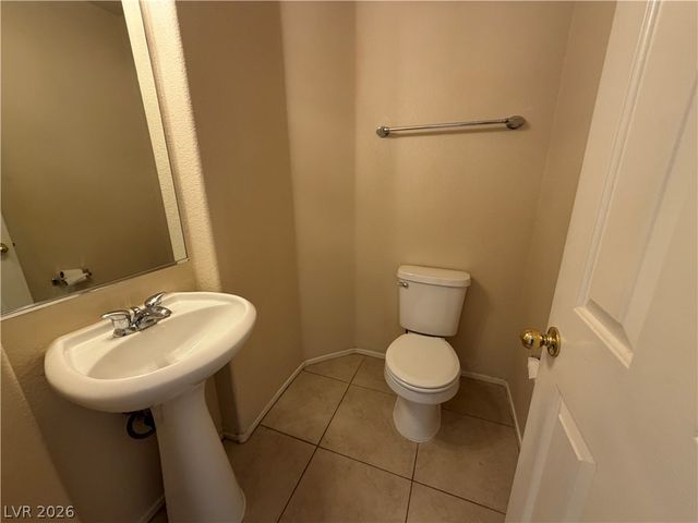 6420 West Casamar Street, North Las Vegas, NV 89086