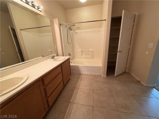 6420 West Casamar Street, North Las Vegas, NV 89086
