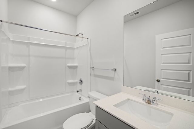 1617 Medinah Ln, Lebanon, TN 37087