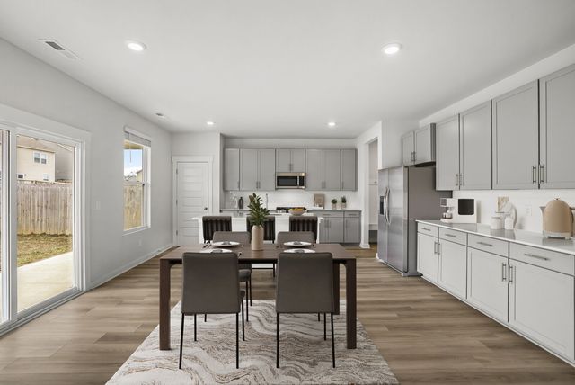 1617 Medinah Ln, Lebanon, TN 37087