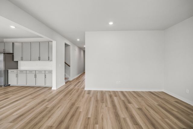 1617 Medinah Ln, Lebanon, TN 37087