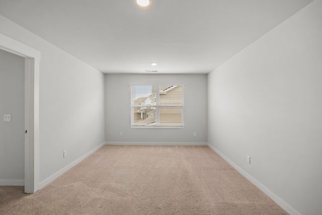 1617 Medinah Ln, Lebanon, TN 37087