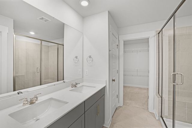 1617 Medinah Ln, Lebanon, TN 37087