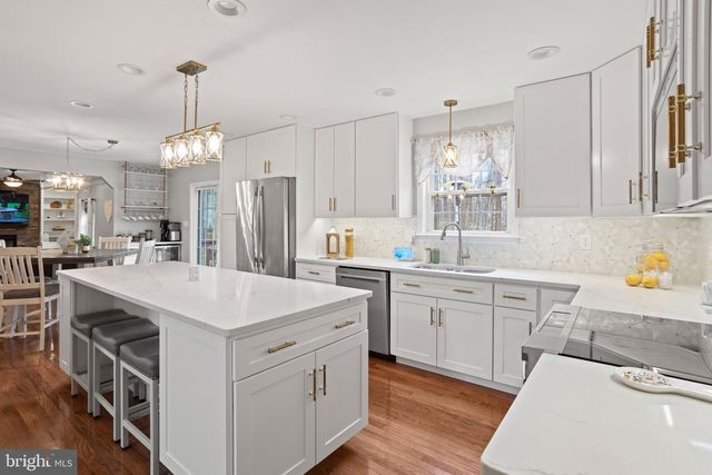 1860 BATTERY, Owings, MD 20736