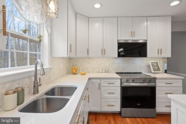 1860 BATTERY, Owings, MD 20736