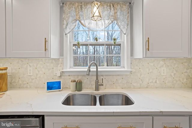 1860 BATTERY, Owings, MD 20736