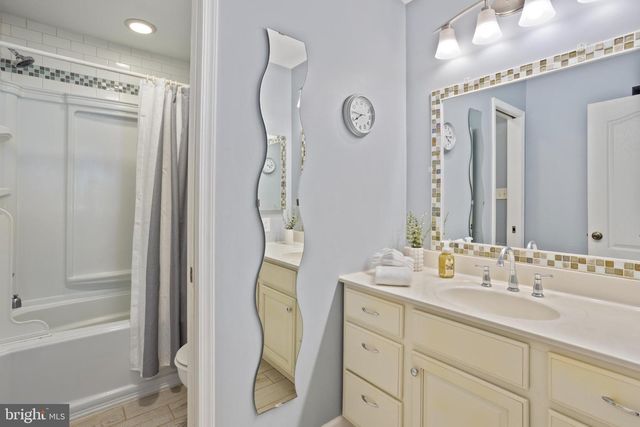 1860 BATTERY, Owings, MD 20736