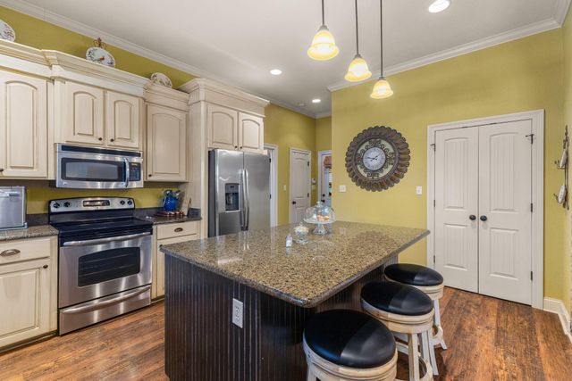 11 Plainview Crossing, Hattiesburg, MS 39402